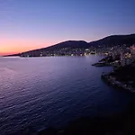 Alexander * Sarandë